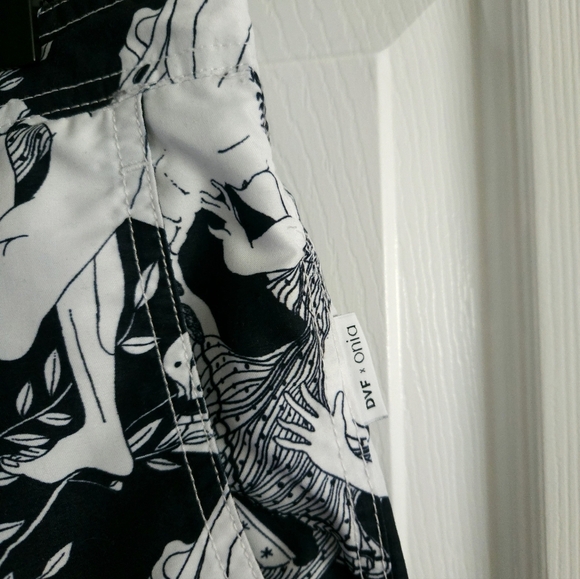 NWOT Onia X DVF Calder 6E Graphic Swim Shorts- Rare Print - Picture 3 of 10